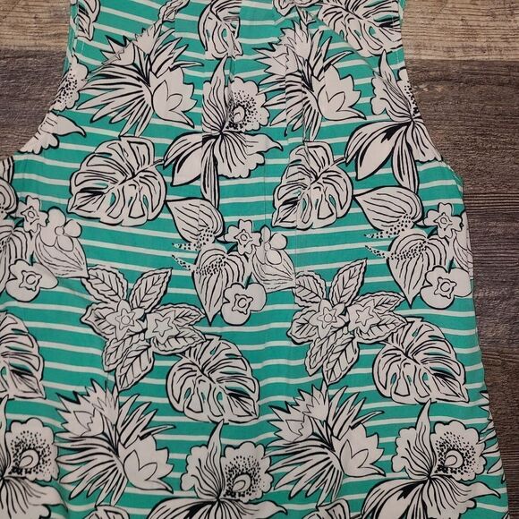 Crown & Ivy Floral Palm Leaf Blouse - Picture 6 of 7